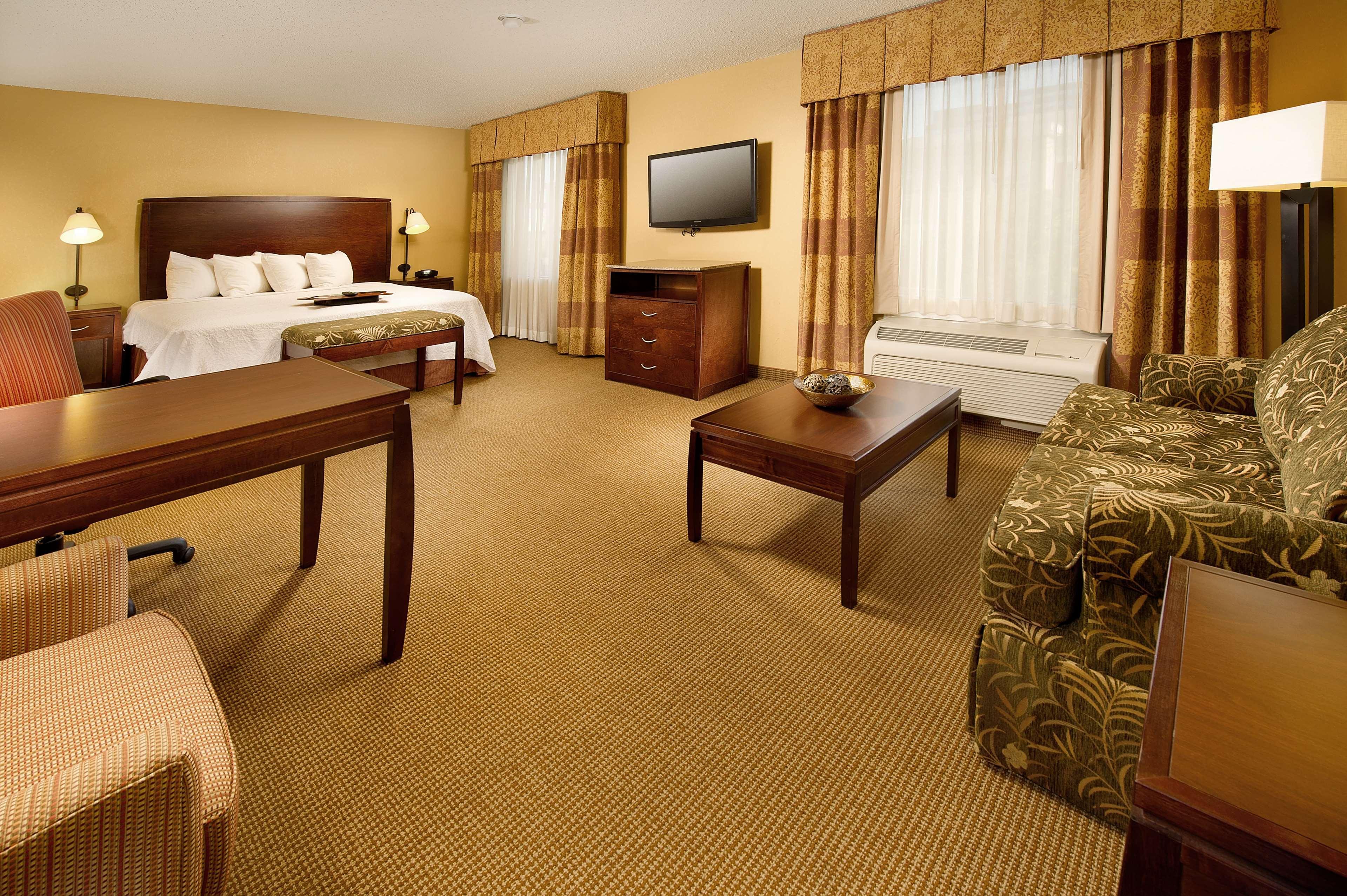 Hampton Inn And Suites San Antonio Airport Exteriér fotografie